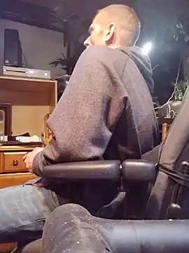 mrwinsalot88 online show from October 24, 10:25 am