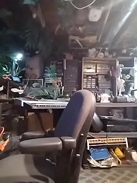 mrwinsalot88 online show from October 26, 8:48 am