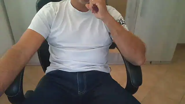 cocco1980xxxx online show from November 6, 9:13 am