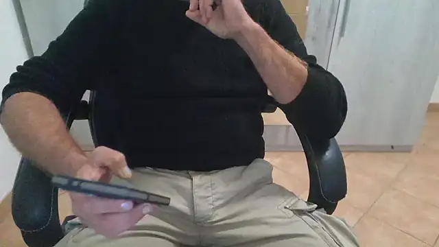 cocco1980xxxx online show from December 17, 7:35 am