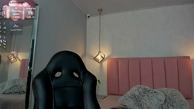 Snapshot of SUNNYCYRUS chatting on September 30, 12:22 pm SUNNYCYRUS online show from September 30, 12:22 pm