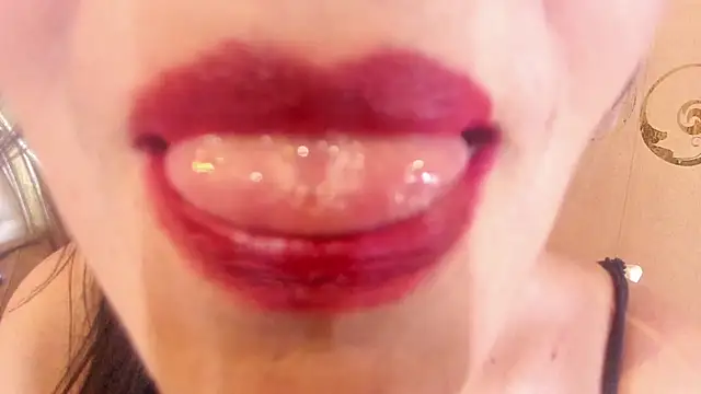 Celeste Baker  online show from July 10, 12:16 pm