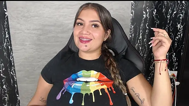 evelin 999  online show from September 10, 8:02 am