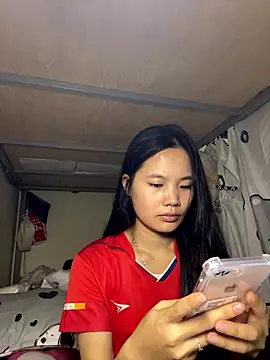 Snapshot of Be-MyMy chatting on January 18, 5:55 am Be-MyMy online show from January 18, 5:55 am