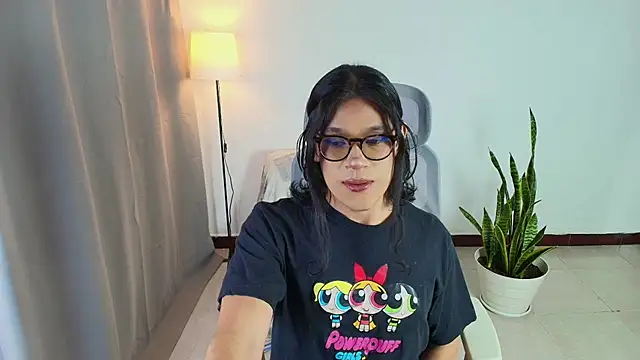 Snapshot of vitta_alfayed chatting on October 15, 10:18 pm vitta alfayed online show from October 15, 10:18 pm