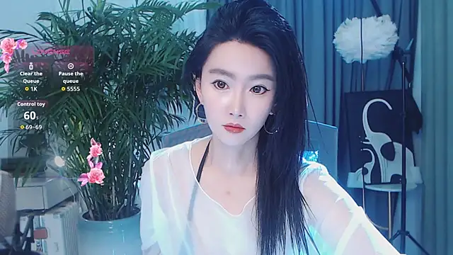 FeiFei-babe online show from April 13, 12:20 pm