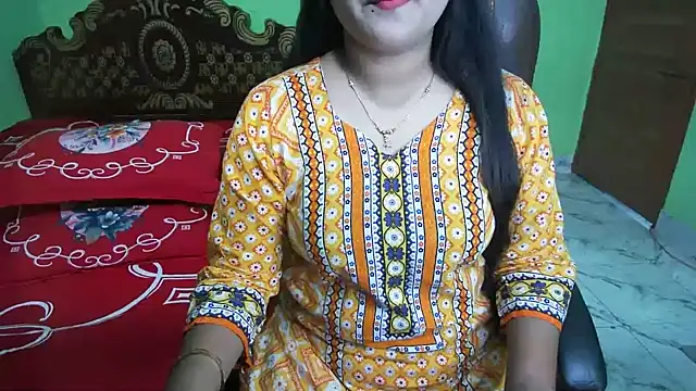 BengaliQueenStar online show from May 9, 2:53 pm