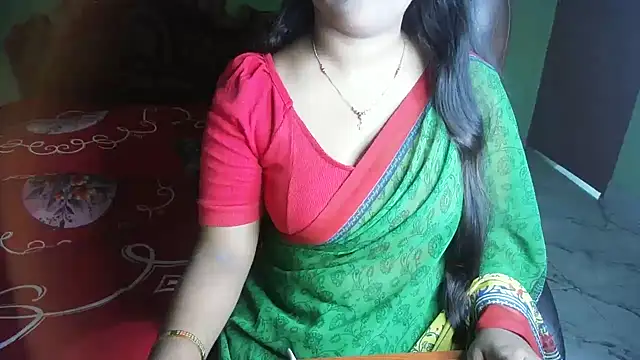 BengaliQueenStar online show from March 29, 5:14 pm