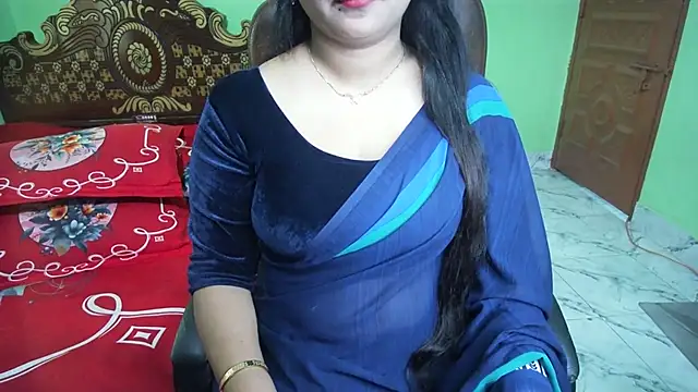 BengaliQueenStar online show from April 11, 9:46 am