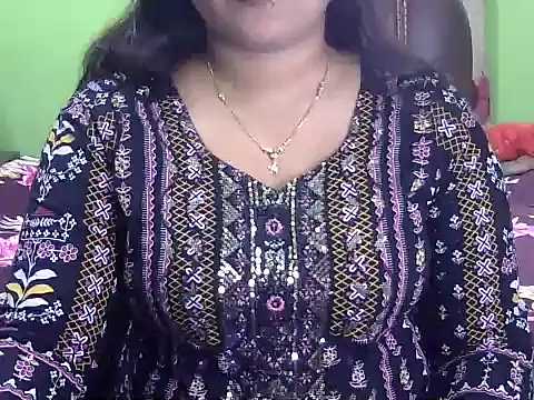 Snapshot of BengaliQueenStar chatting on November 11, 3:18 pm BengaliQueenStar online show from November 11, 3:18 pm