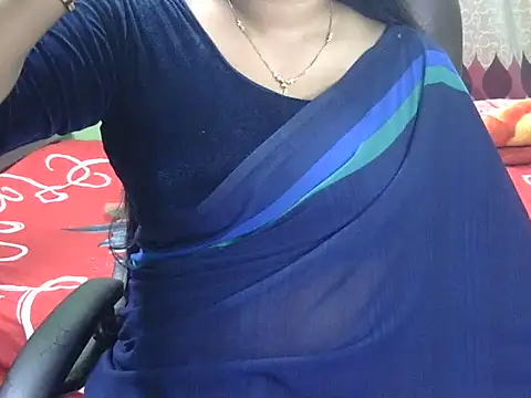 Snapshot of BengaliQueenStar chatting on November 25, 4:07 pm BengaliQueenStar online show from November 25, 4:07 pm