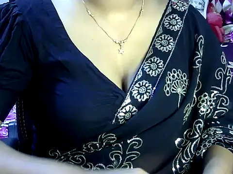 Snapshot of BengaliQueenStar chatting on March 8, 5:11 pm BengaliQueenStar online show from March 8, 5:11 pm