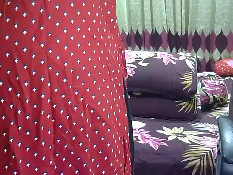 Snapshot of BengaliQueenStar chatting on November 7, 3:49 pm BengaliQueenStar online show from November 7, 3:49 pm