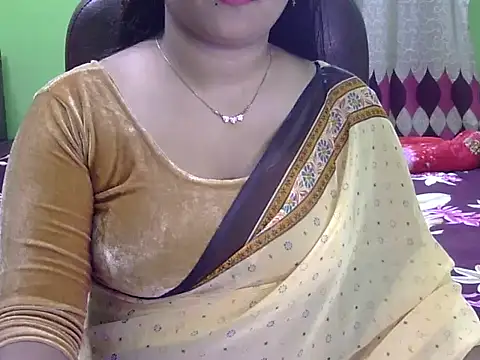 Snapshot of BengaliQueenStar chatting on October 9, 3:56 pm BengaliQueenStar online show from October 9, 3:56 pm
