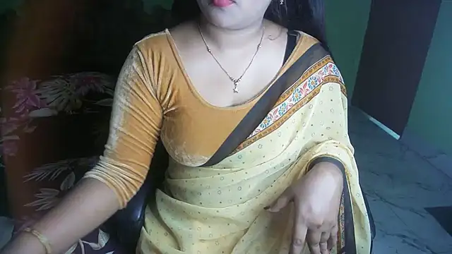 BengaliQueenStar online show from March 9, 6:11 pm