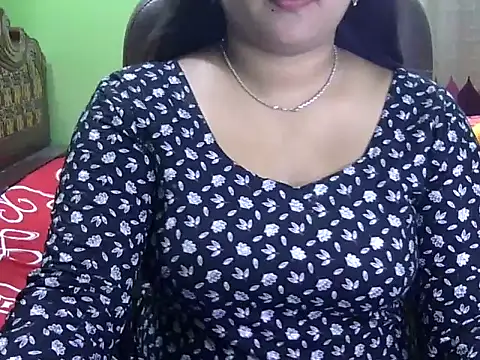 Snapshot of BengaliQueenStar chatting on December 14, 3:39 pm BengaliQueenStar online show from December 14, 3:39 pm