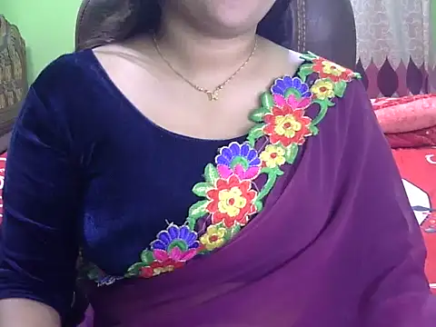 Snapshot of BengaliQueenStar chatting on November 28, 6:41 pm BengaliQueenStar online show from November 28, 6:41 pm