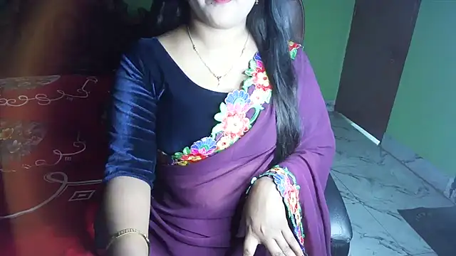 BengaliQueenStar online show from March 19, 5:46 pm