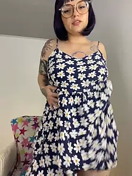 Snapshot of sophia_goth chatting on November 23, 3:38 am sophia goth online show from November 23, 3:38 am