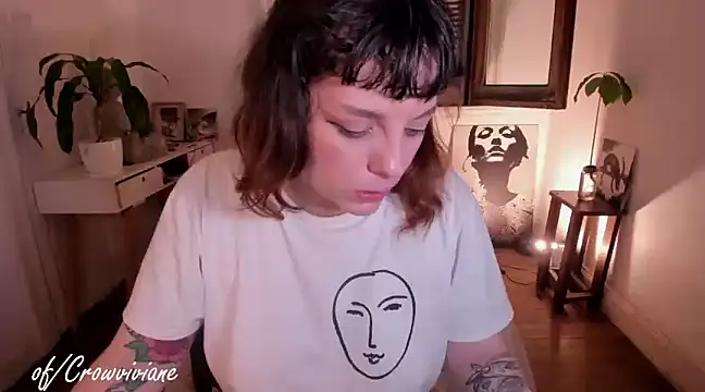 Snapshot of sophia_goth chatting on January 25, 6:01 am sophia goth online show from January 25, 6:01 am