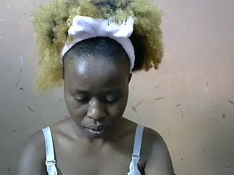 sexy-rosie online show from September 18, 8:50 am