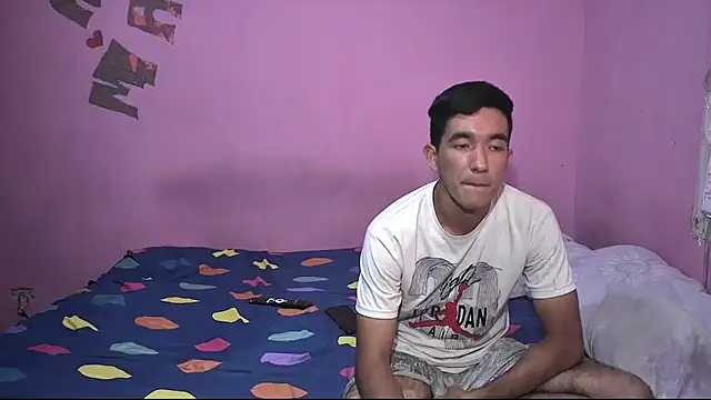 Sweetiefoxxx online show from March 28, 7:15 pm