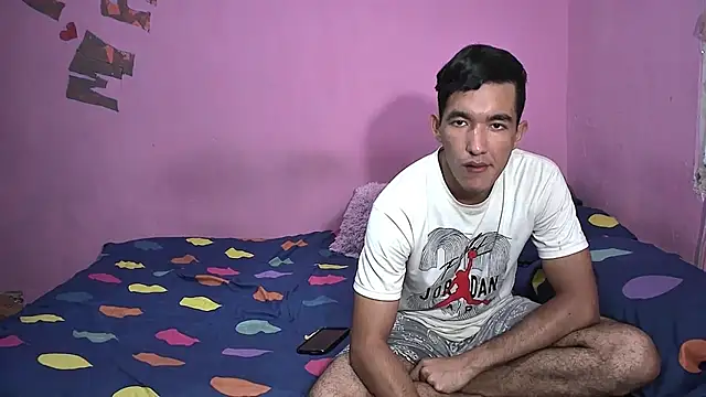 Snapshot of Sweetiefoxxx chatting on November 29, 5:35 pm Sweetiefoxxx online show from November 29, 5:35 pm