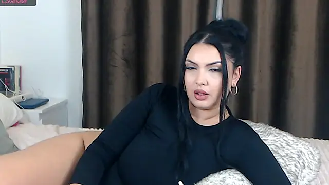 BriannaBk online show from January 7, 5:42 pm