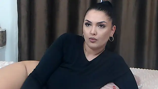 BriannaBk online show from March 6, 4:49 pm