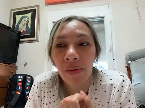 yenlo01 online show from June 3, 6:56 pm