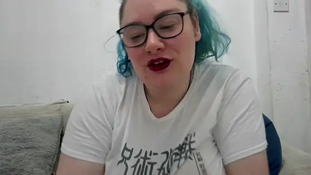 Bustycurves online show from June 7, 10:31 am