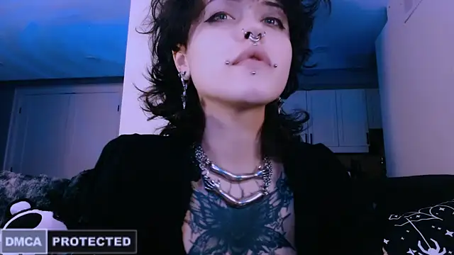 NaughtyLittleFox online show from March 28, 6:58 am