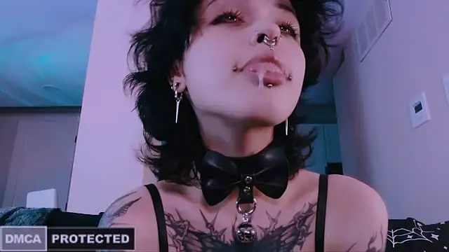 NaughtyLittleFox online show from February 21, 1:07 am