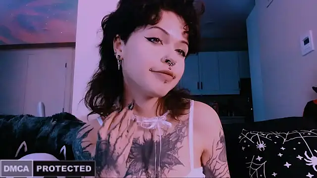 NaughtyLittleFox online show from January 15, 5:44 am