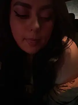 Snapshot of your_anna01 chatting on October 5, 2:57 am your anna01 online show from October 5, 2:57 am