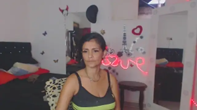 brigitht online show from November 3, 10:46 pm