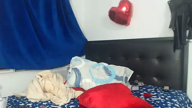 Snapshot of brigitht chatting on July 2, 10:32 am brigitht online show from July 2, 10:32 am