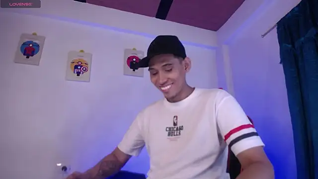 Jaison halls online show from November 7, 9:19 pm