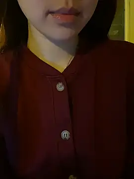 minmin2kk5 online show from March 4, 7:05 am