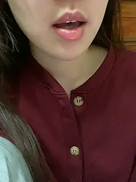 minmin2kk5 online show from March 11, 3:06 pm