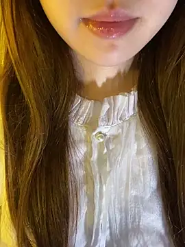 minmin2kk5 online show from May 13, 4:03 pm