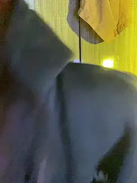 minmin2kk5 online show from February 9, 3:32 pm