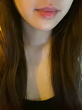 minmin2kk5 online show from April 3, 1:34 am