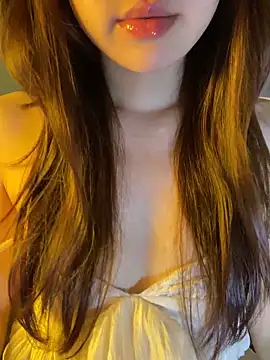 minmin2kk5 online show from April 29, 1:54 am