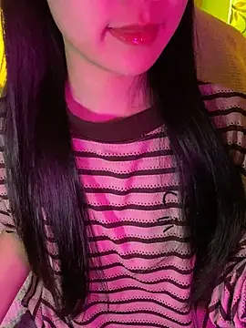 minmin2kk5 online show from November 28, 1:28 am