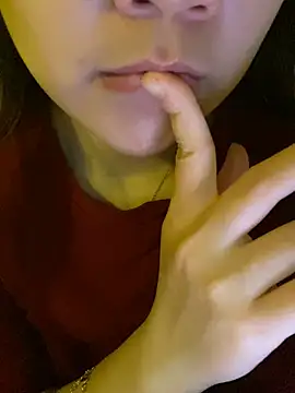 minmin2kk5 online show from February 25, 3:23 pm