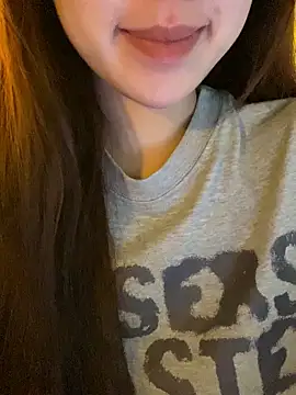 minmin2kk5 online show from March 18, 2:52 pm