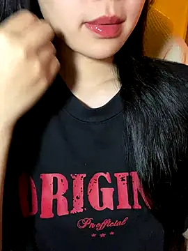 minmin2kk5 online show from November 18, 2:31 pm