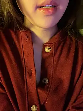 minmin2kk5 online show from March 14, 3:40 pm