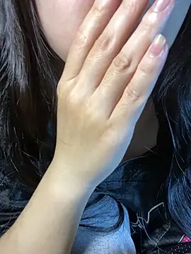 minmin2kk5 online show from December 4, 3:00 pm